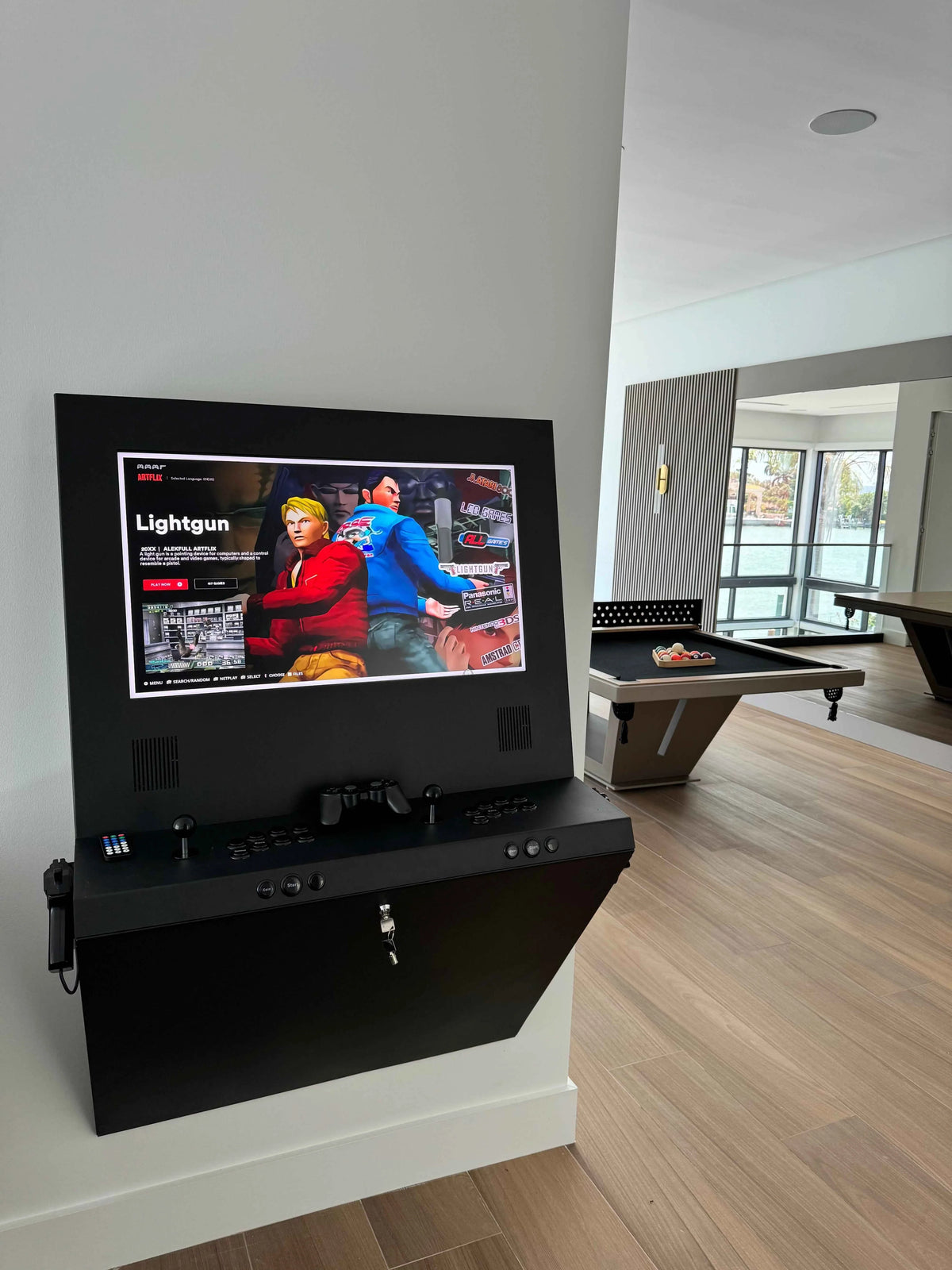 Umbrella Wall-Mounted Arcade – Gaming PC